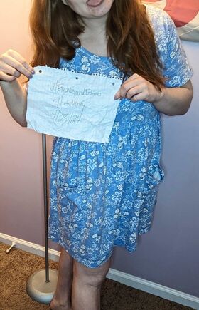 FrecklesAndFelines Procurena gola OnlyFans fotografija 17