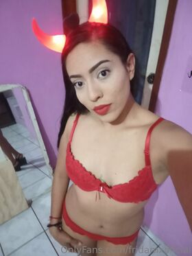 fridamxoficial Nude Leaks OnlyFans Photo 10