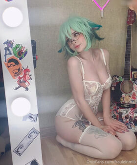 Fräuleinmilk Фото утечки OnlyFans (обнаженная) 13