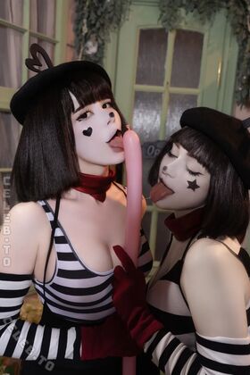 Fräuleinmilk Фото утечки OnlyFans (обнаженная) 37