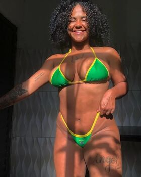 Gaby Mendes Nude Leaks OnlyFans Photo 10