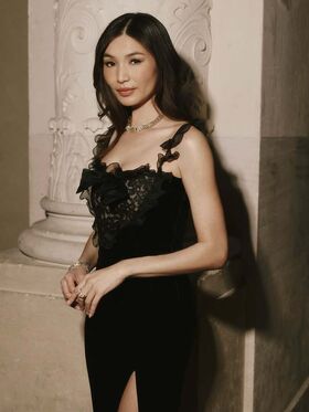 Gemma Chan Photo divulguée nue OnlyFans 102