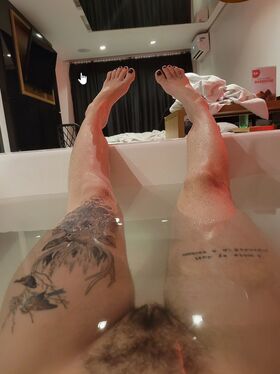 Genericvoid Clara Гола изтичане OnlyFans снимка 26