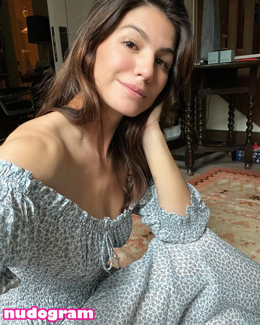 Genevieve Padalecki  genpadalecki Гола изтичане OnlyFans снимка 1 -  Nudogram v2.1