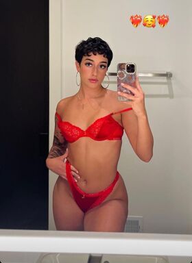 Gianna Evelyn Nude Leaks OnlyFans Photo 17