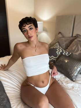 Gianna Evelyn Nude Leaks OnlyFans Photo 55