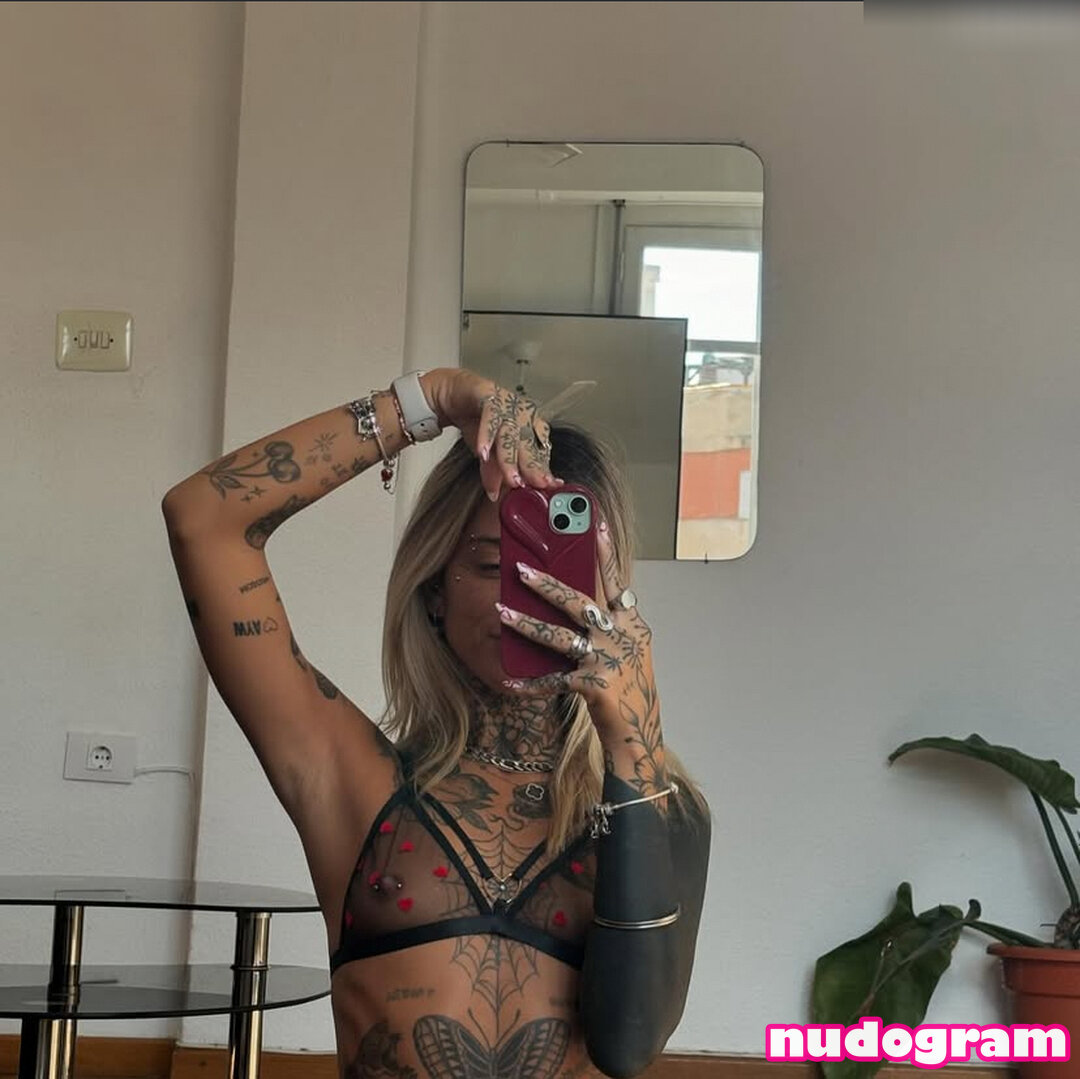 Gigi Abeleira  gigi_abeleira  gigi_onlyf Гола изтичане OnlyFans снимка 4  - Nudogram v2.1