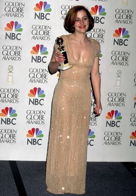 Gillian Anderson Nude Leaks OnlyFans Photo 130