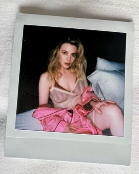 Gillian Jacobs Nude Leaks OnlyFans Photo 28