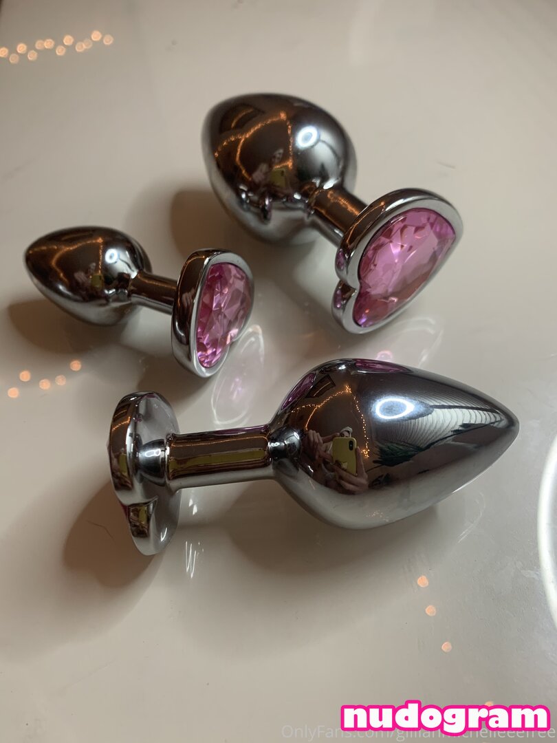 gillianmichelleeefree