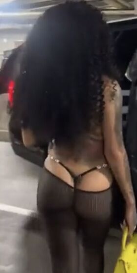 glorilla Çıplak Sızdırılmış OnlyFans Fotoğrafı 64