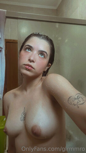 Glrmmro Nude Leaks OnlyFans Photo 45