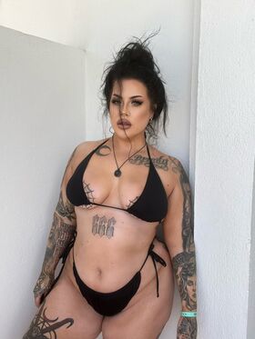 Goddess Goth Nude Leaks OnlyFans Photo 3