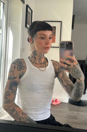 graceneutral Nude Leaks OnlyFans Photo 30