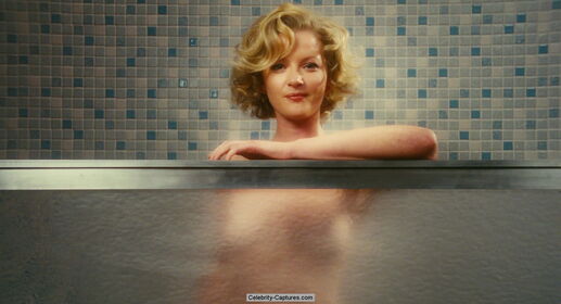 Gretchen Mol Nude Leaks OnlyFans Photo 4