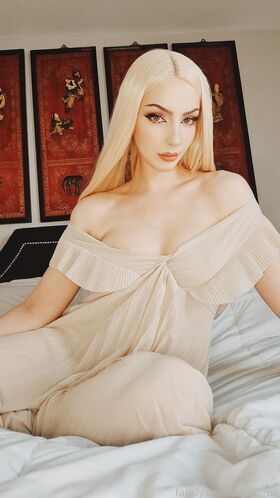 Grimoire Nude Leaks OnlyFans Photo 44