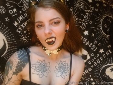 grumpycosplays صورة OnlyFans العارية المسربة 3