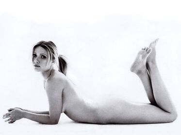 Gwyneth Paltrow Nude Leaks OnlyFans Photo 50