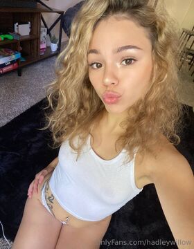 hadleywillow Nacktes Leaks OnlyFans Foto 24