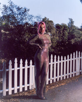 Hailee Steinfeld Nude Leaks OnlyFans Photo 497