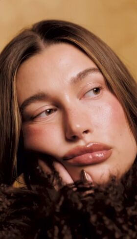 Hailey Baldwin Bieber