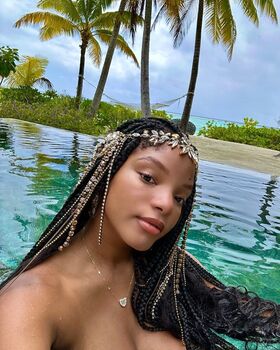 Halle Bailey Nude Leaks OnlyFans Photo 97