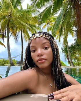 Halle Bailey Nude Leaks OnlyFans Photo 98