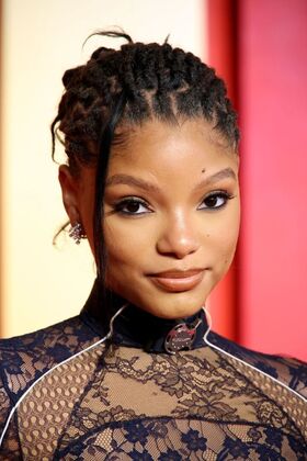 Halle Bailey Nude Leaks OnlyFans Photo 290