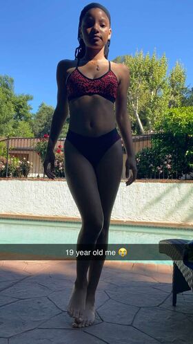 Halle Bailey Nude Leaks OnlyFans Photo 357