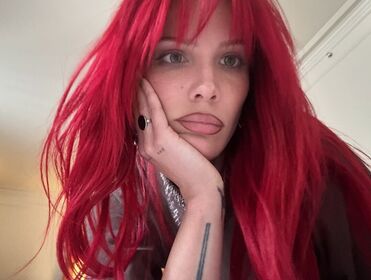 Halsey Photo divulguée nue OnlyFans 322