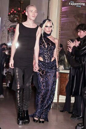 Halsey Photo divulguée nue OnlyFans 508