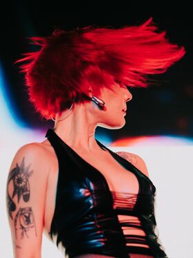 Halsey Photo divulguée nue OnlyFans 660