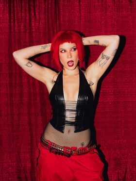 Halsey Photo divulguée nue OnlyFans 670
