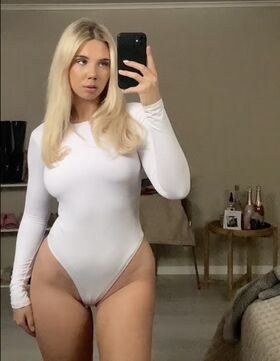 Hannah Bystrom Nude Leaks OnlyFans Photo 3