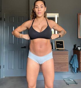 Hannah Eden Fitness Nude Leaks OnlyFans Photo 3