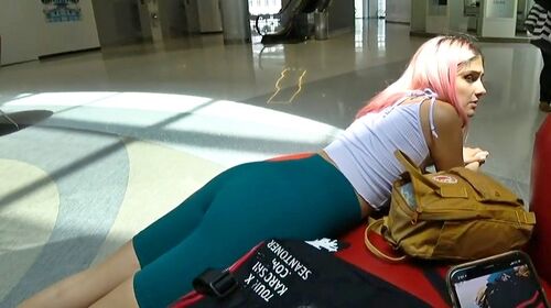 Hannah Ridgeway Гола изтичане OnlyFans снимка 47