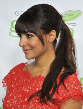 Hannah Simone नग्न लीक OnlyFans फोटो 12