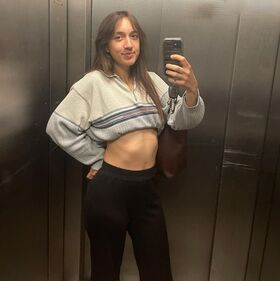 harmenny Nøgne lækkede OnlyFans foto 123