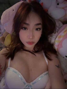 Harmonee Yang Nude Leaks OnlyFans Photo 8