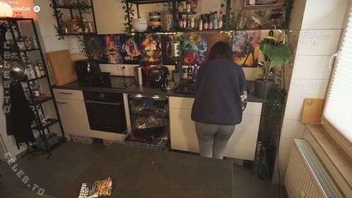 Haselnuuuss Uniknutá nahá OnlyFans fotografia 63