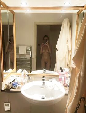 Hayley Atwell Nude Leaks OnlyFans Photo 87