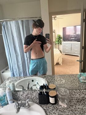 heytroy Photo divulguée nue OnlyFans 12