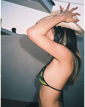 Hina Yoshihara Nude Leaks OnlyFans Photo 2