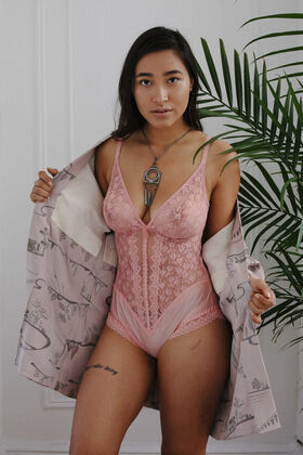 Hitomi Mochizuki Nude Leaks OnlyFans Photo 17
