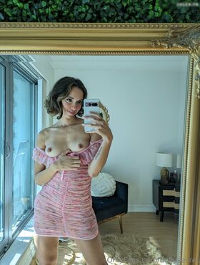 Holly Secret Nude Leaks OnlyFans Photo 107