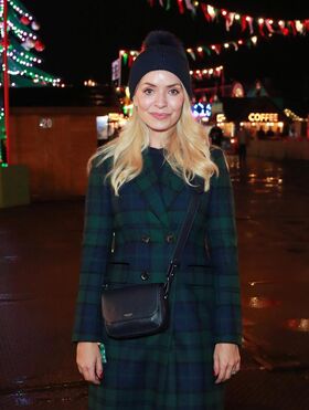 Holly Willoughby Nude Leaks OnlyFans Photo 411