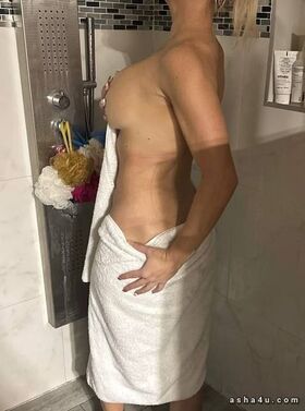 Honey Moon Nude Leaks OnlyFans Photo 2