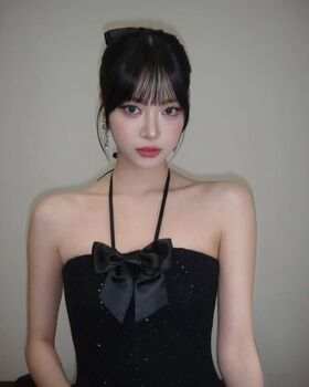 Hong Eunchae 홍은채