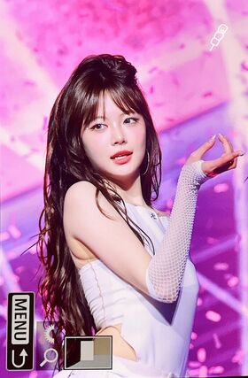 Hong Eunchae 홍은채