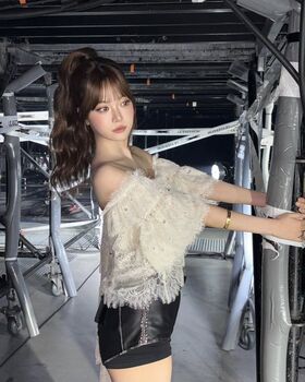 Hong Eunchae 홍은채